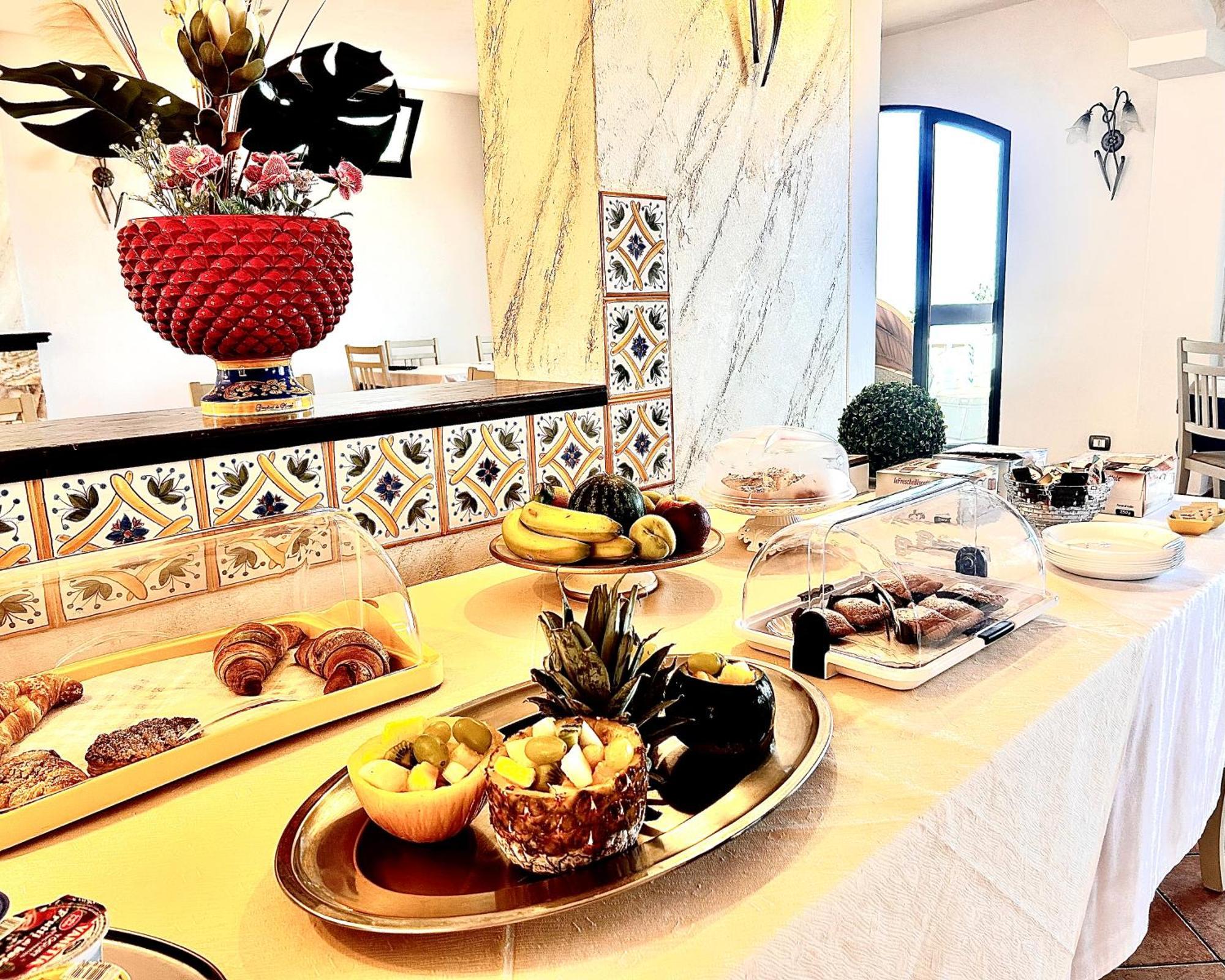 パルマ・ディ・モンテキアーロ La Collina Sul Mare Bed & Breakfast エクステリア 写真