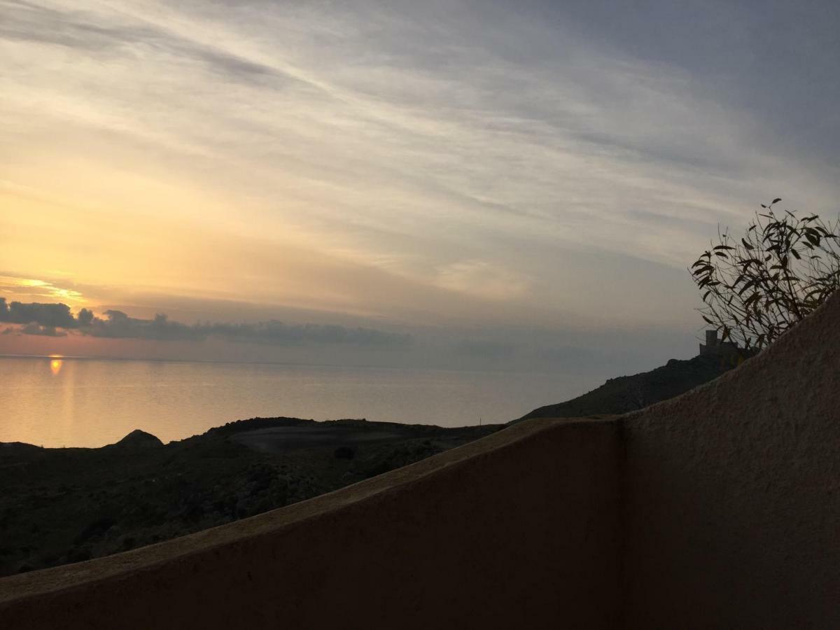 パルマ・ディ・モンテキアーロ La Collina Sul Mare Bed & Breakfast エクステリア 写真